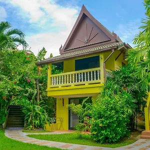 Guest house Chez Charly, Nai Yang